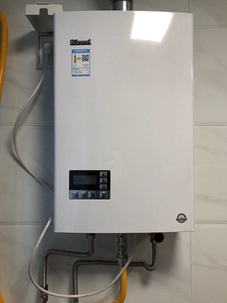 燃氣熱水器在打開水閥后，脈沖不打火怎么辦?