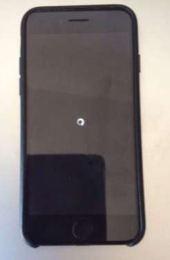 蘋果手機(jī)黑屏怎樣解決呢?