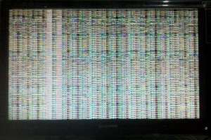 如何在使用中預(yù)防面板壞點(diǎn) 液晶電視機(jī)的日常保養(yǎng)方法