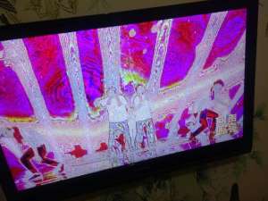 夏普電視開機(jī)為什么黑屏閃屏夏普電視閃屏維修