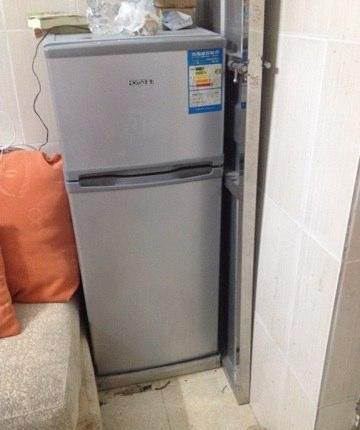 冰箱結(jié)冰快速除冰方法