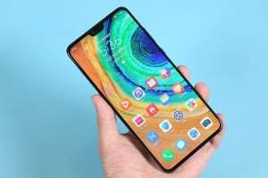 華為手機(jī)應(yīng)該怎么購買？，zui劃算是這3款手機(jī)，性能非常強(qiáng)勁！