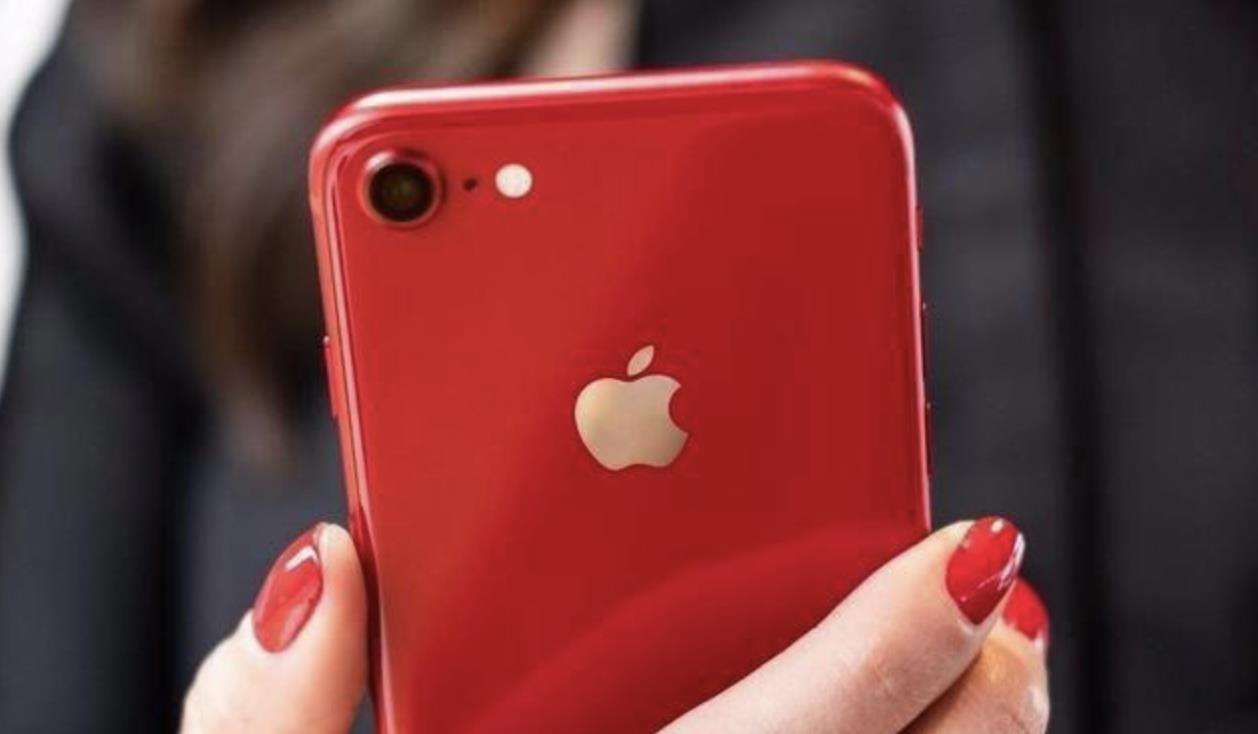 國產(chǎn)手機紛紛漲價，為何蘋果逆勢而為，大幅度降價銷售？