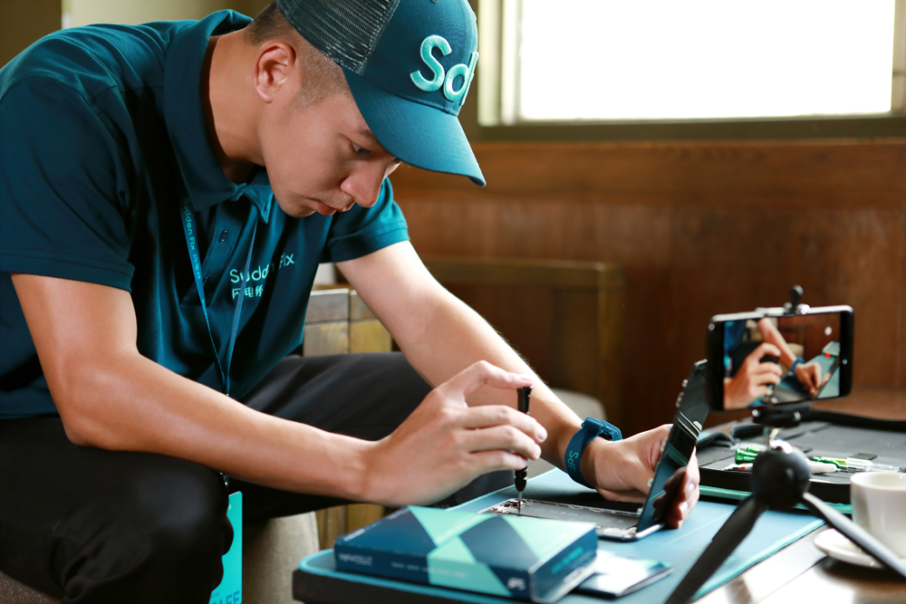 iPhone手機維修難時？應怎么解決？