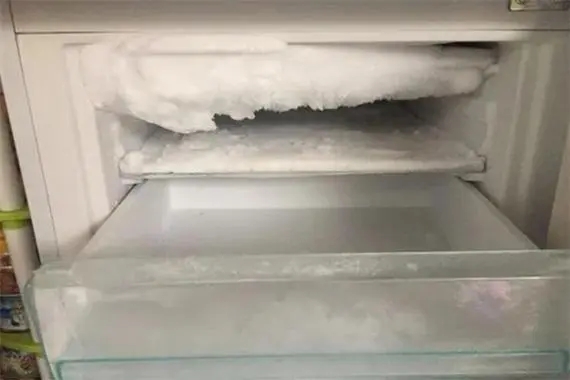 冰箱結冰原因是什么？冰箱結冰解決方法有哪些?